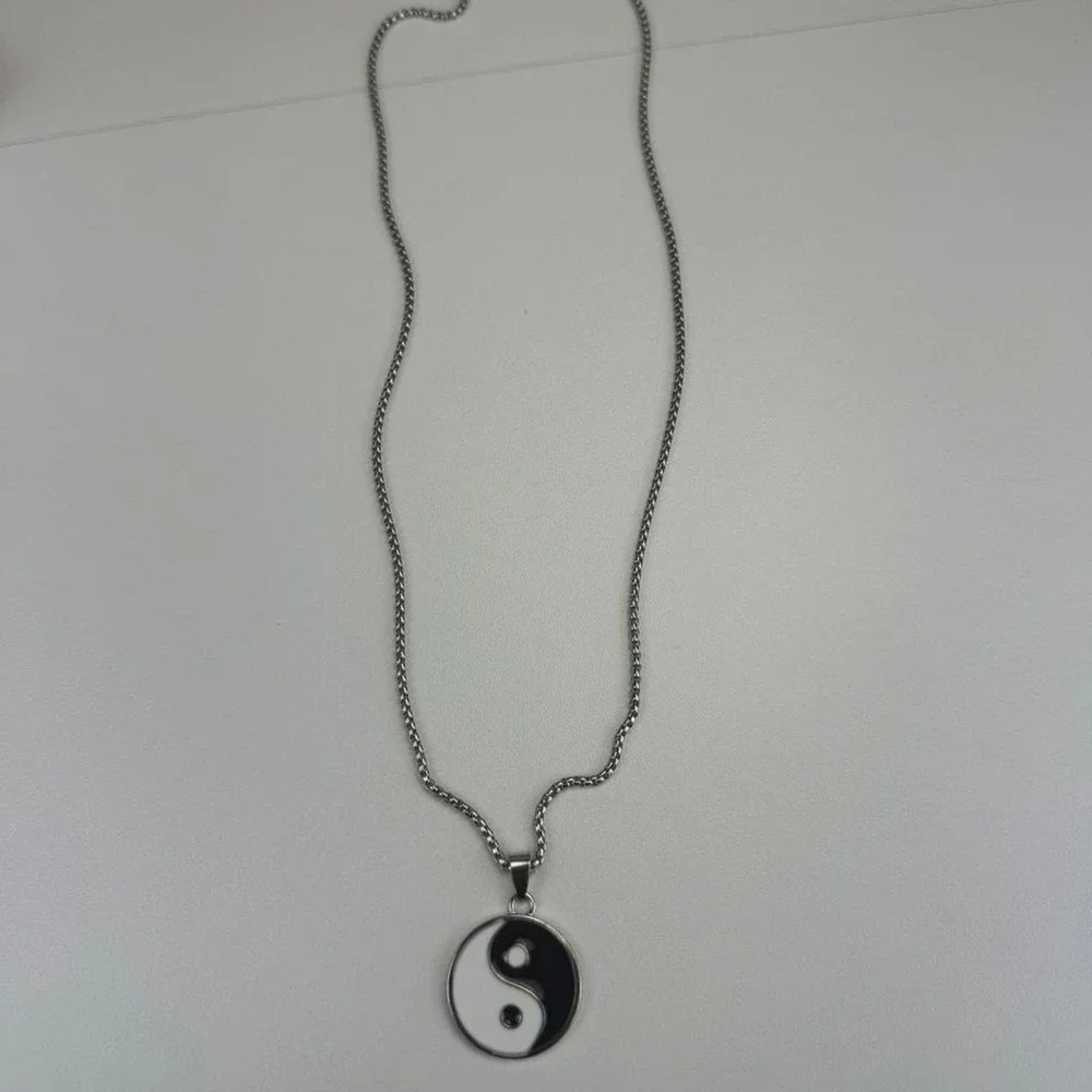 Yin Yang Pendant Necklace ☯️